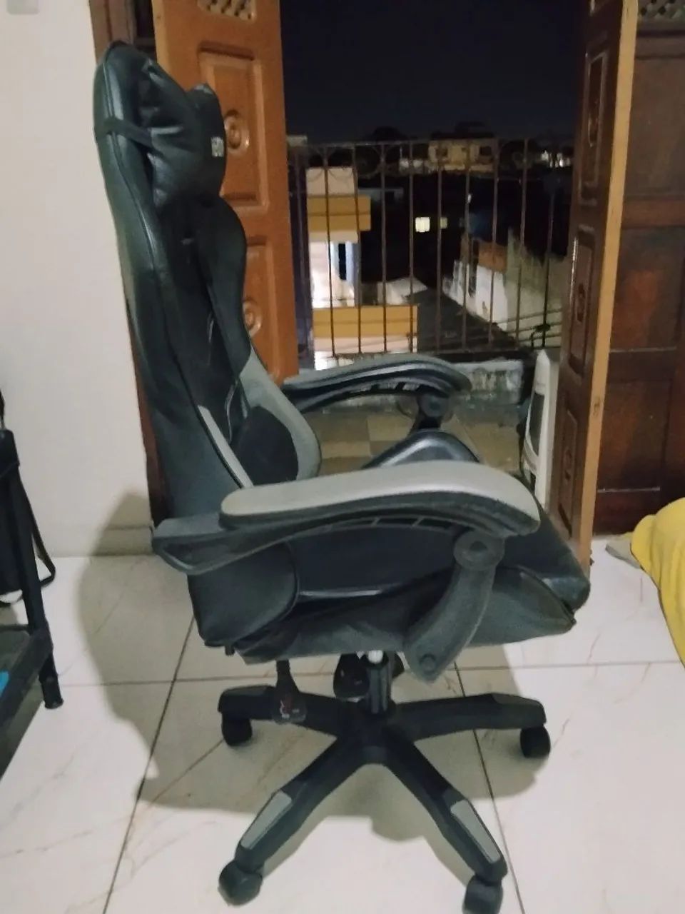 Cadeira gamer nova  - Foto 3