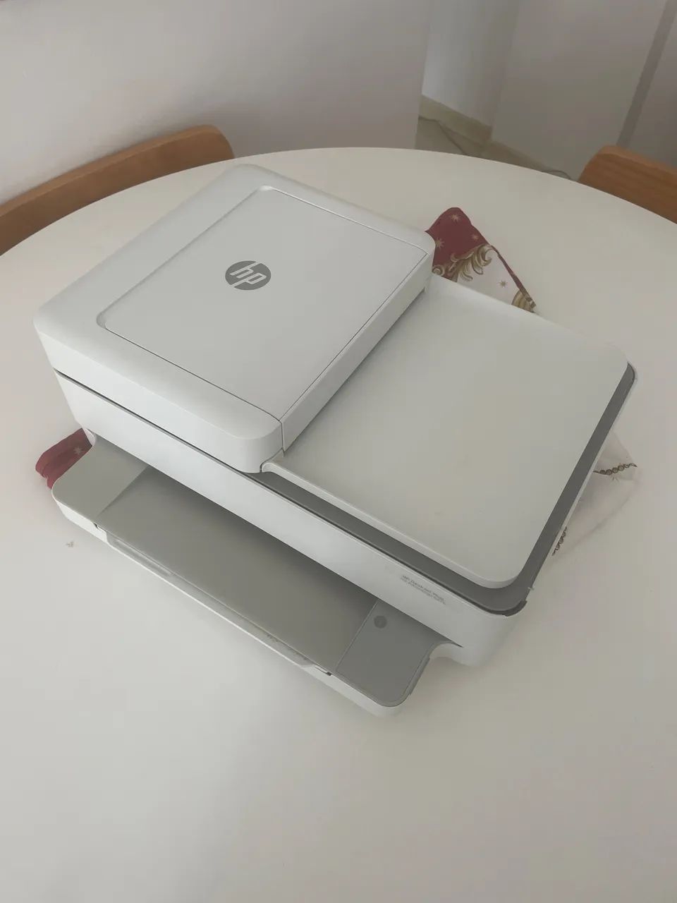 Impressora HP DeskJet Plus Ink Advantage 6476 - Foto 2