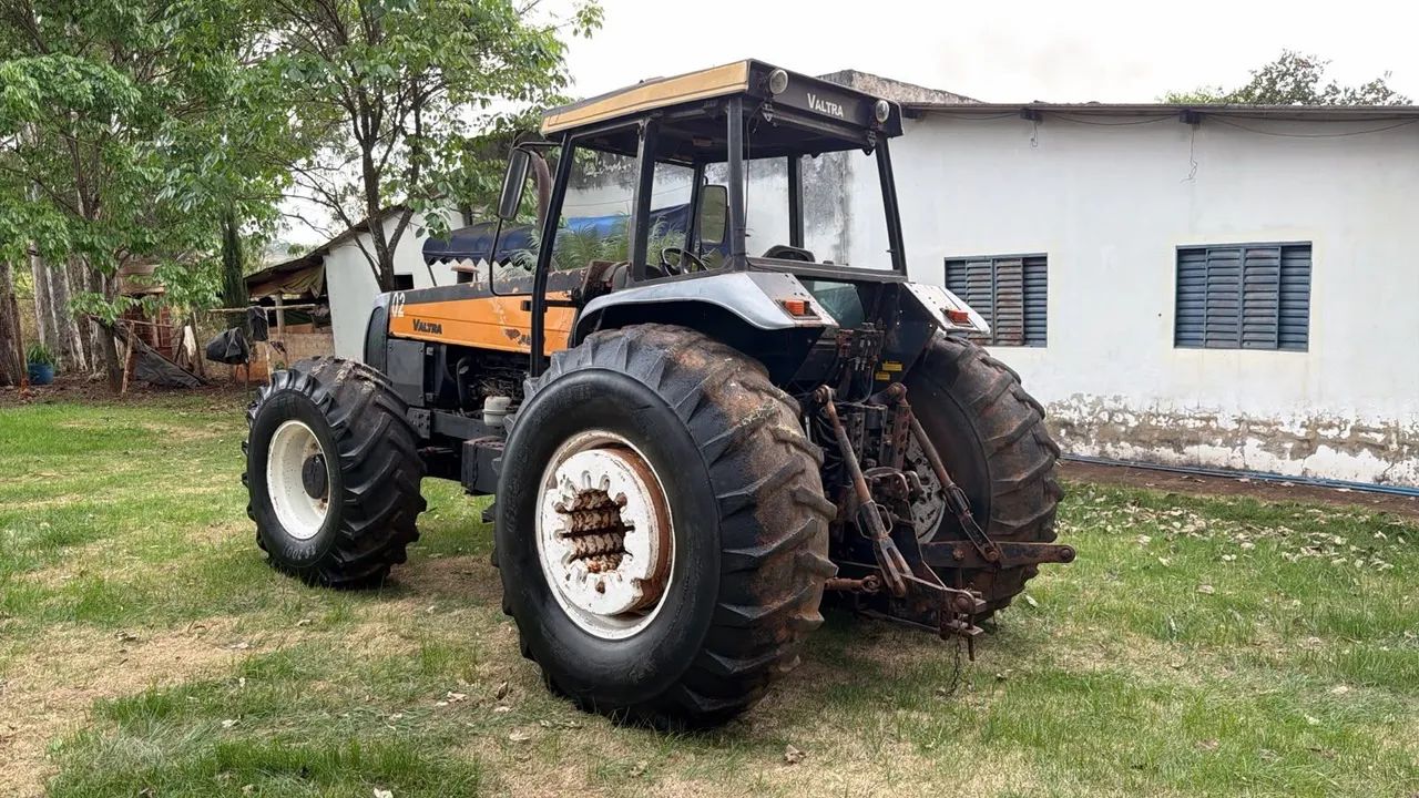 TRATOR BH 180 - Foto 3