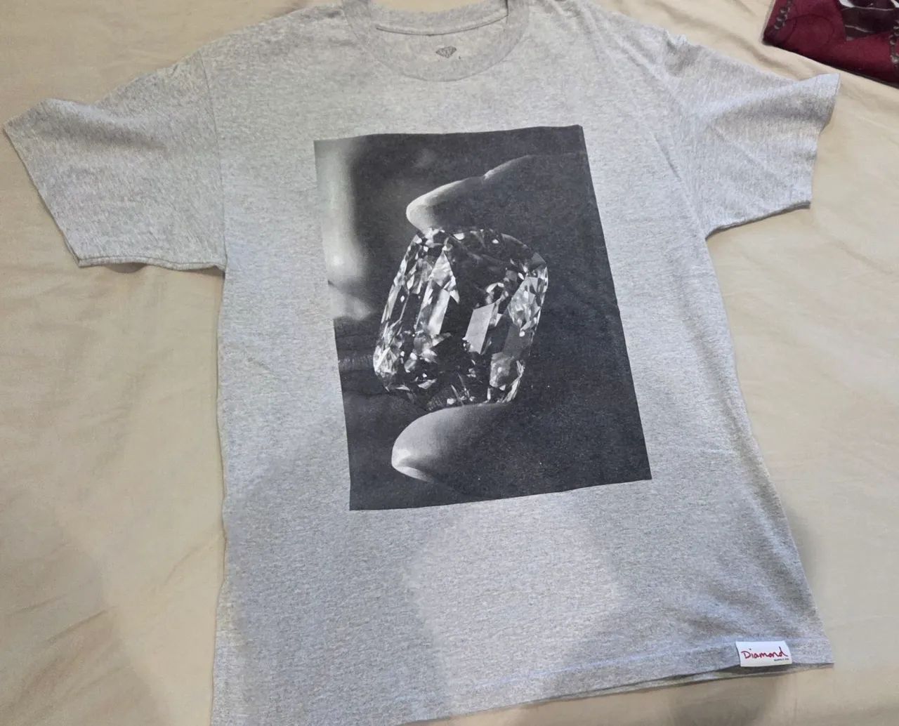 Camiseta Diamond rara skate