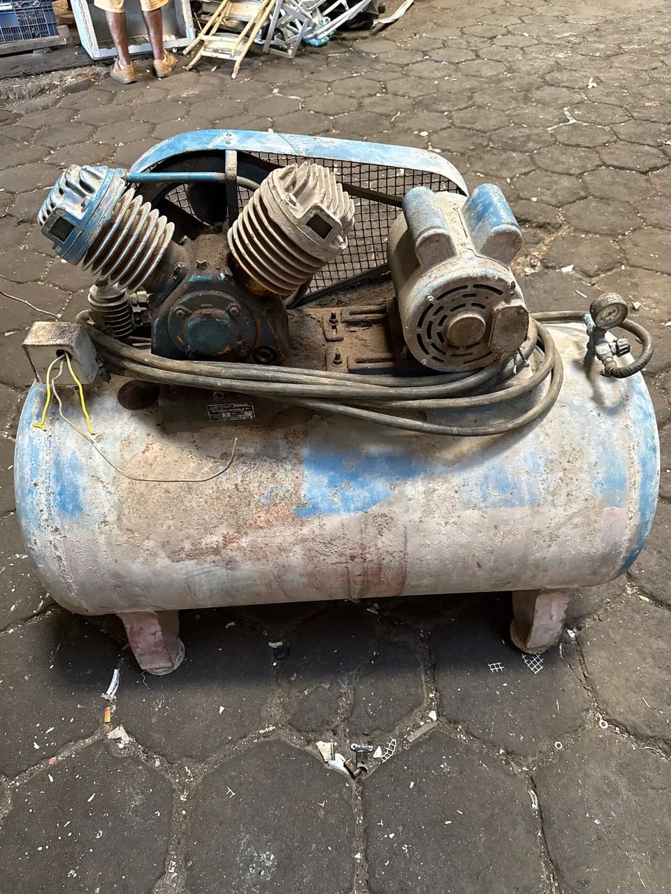 Compressor ar 433926368019107841