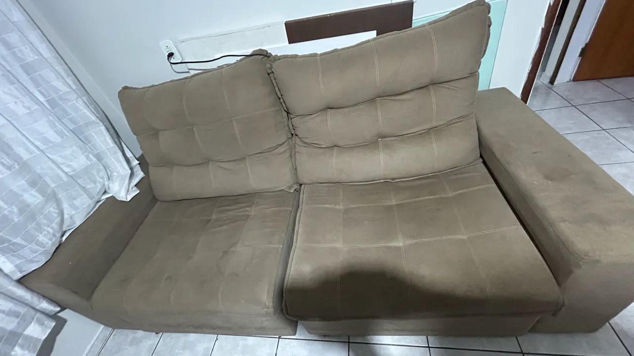 Sofá retratil 2 mts