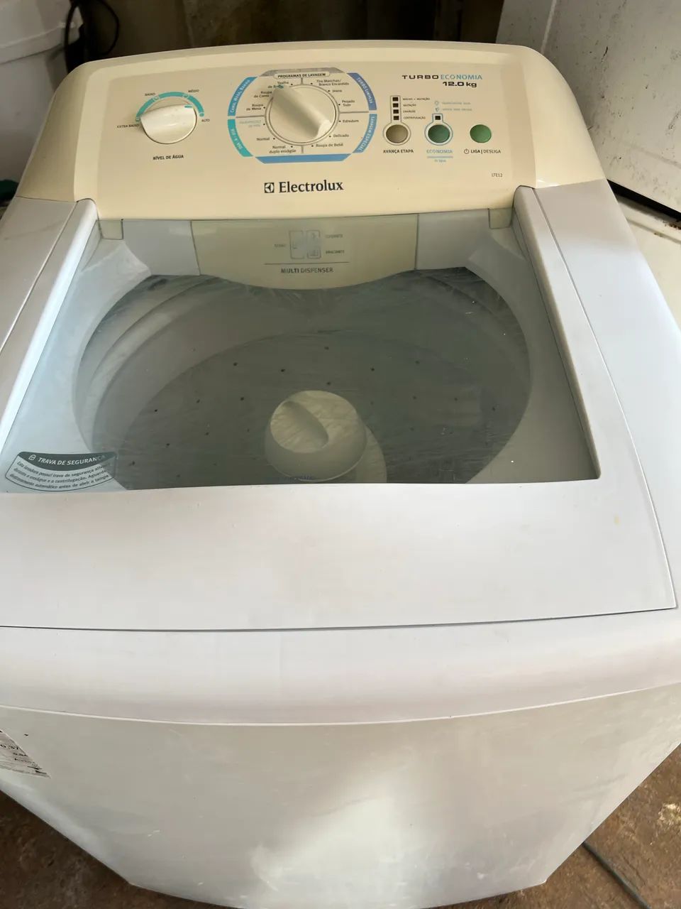 Máquina de lavar. Eletrolux 12 kg
