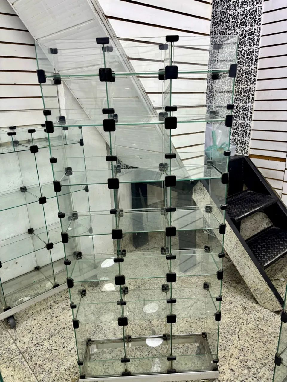 Balcões de vidro com divisórias - Foto 2