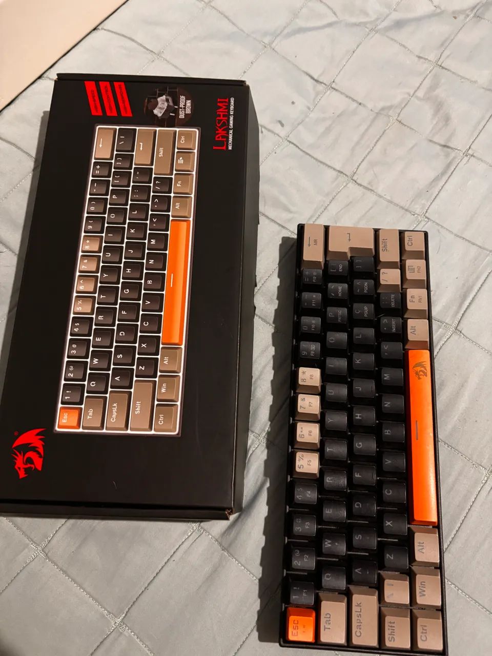 Teclado redragon 60% 5 meses de uso. - Foto 3