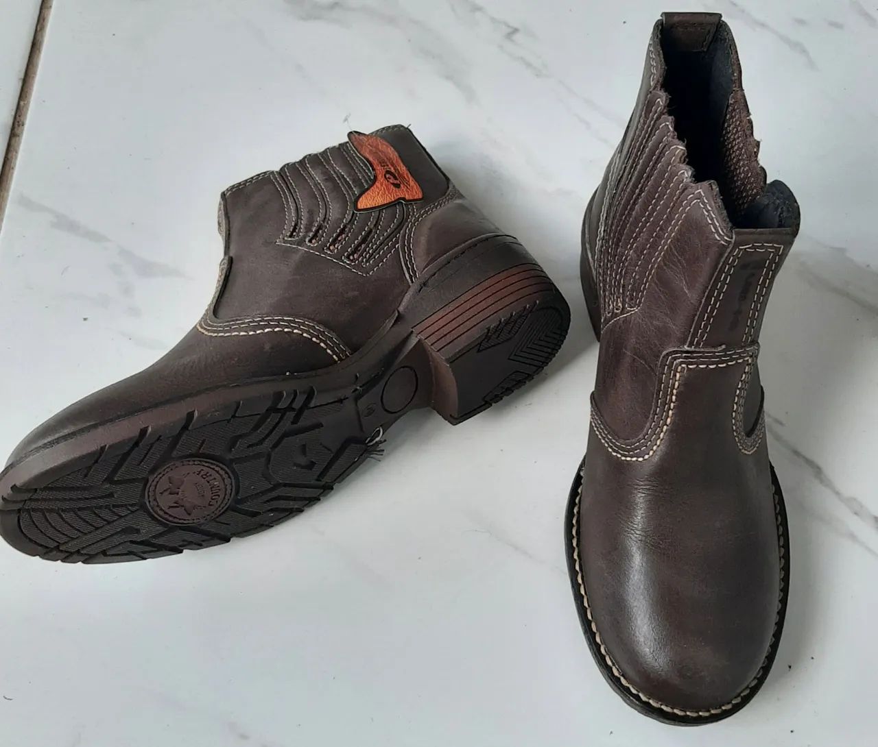 Bota de couro perdig ão  - Foto 2