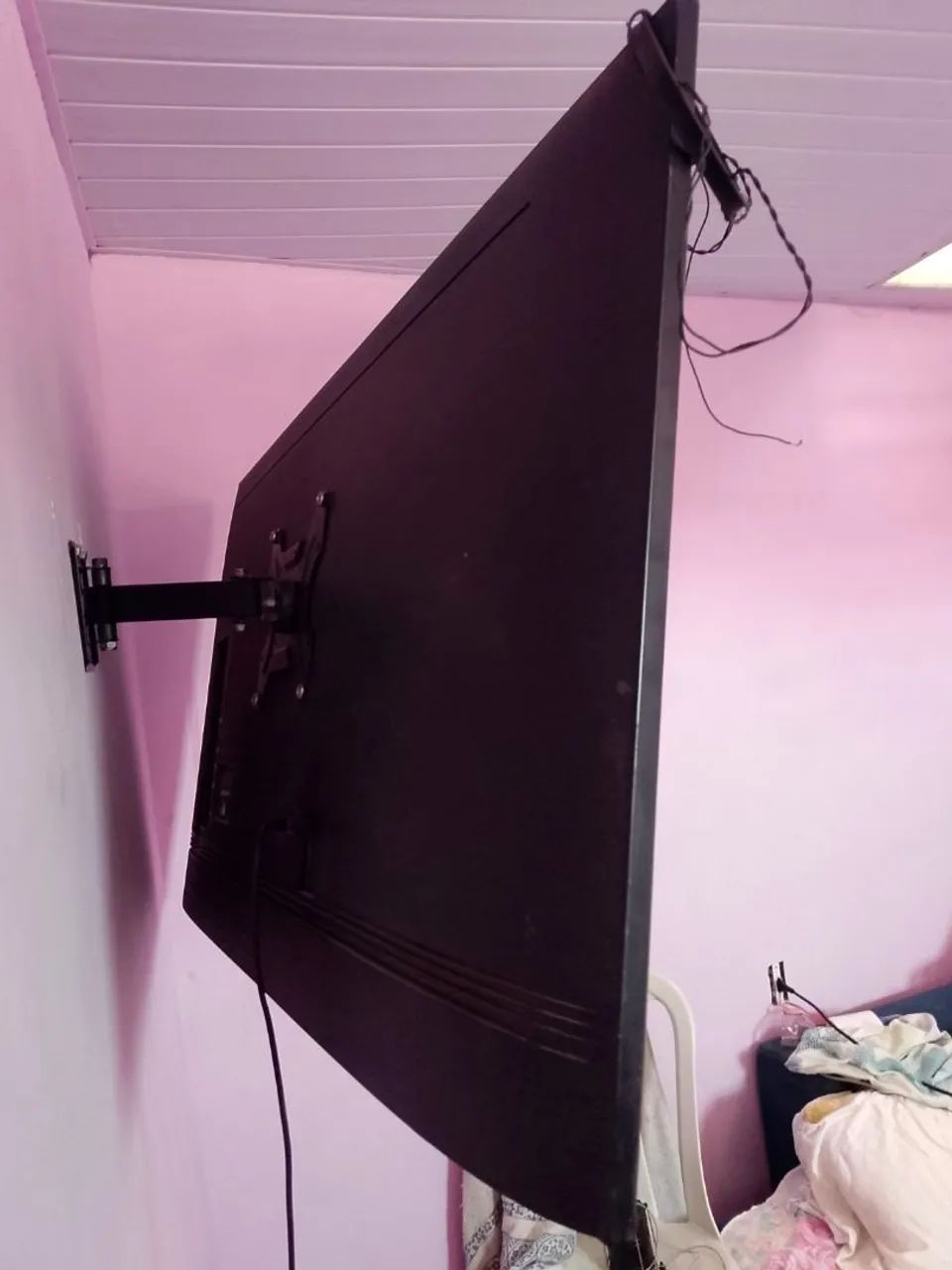 TV Samsung 55 polegadas com tela danificada - Para retirada de peças - Foto 2