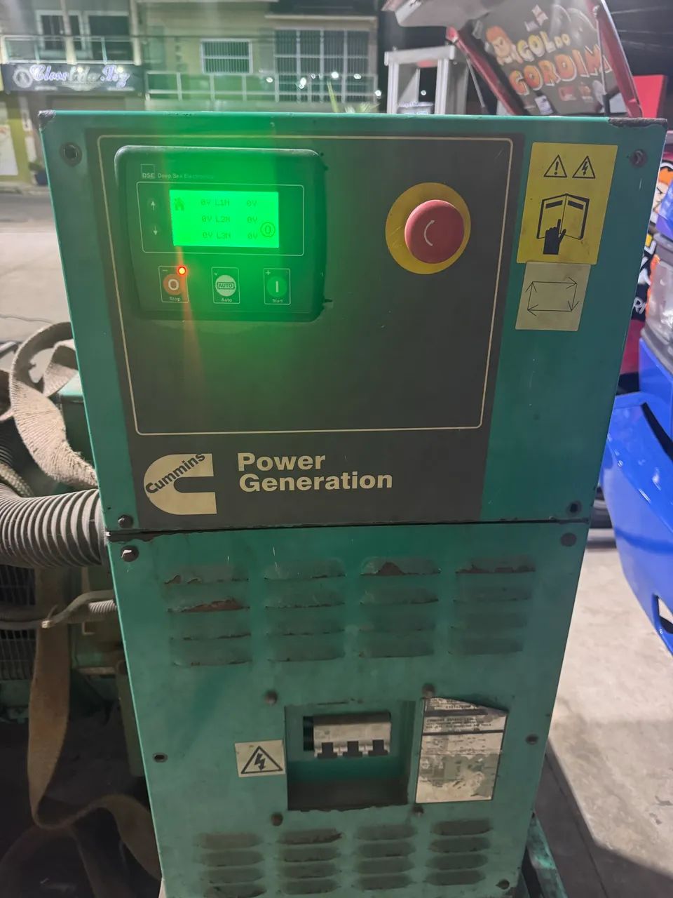 GERADOR CUMMINS 55kva  - Foto 3