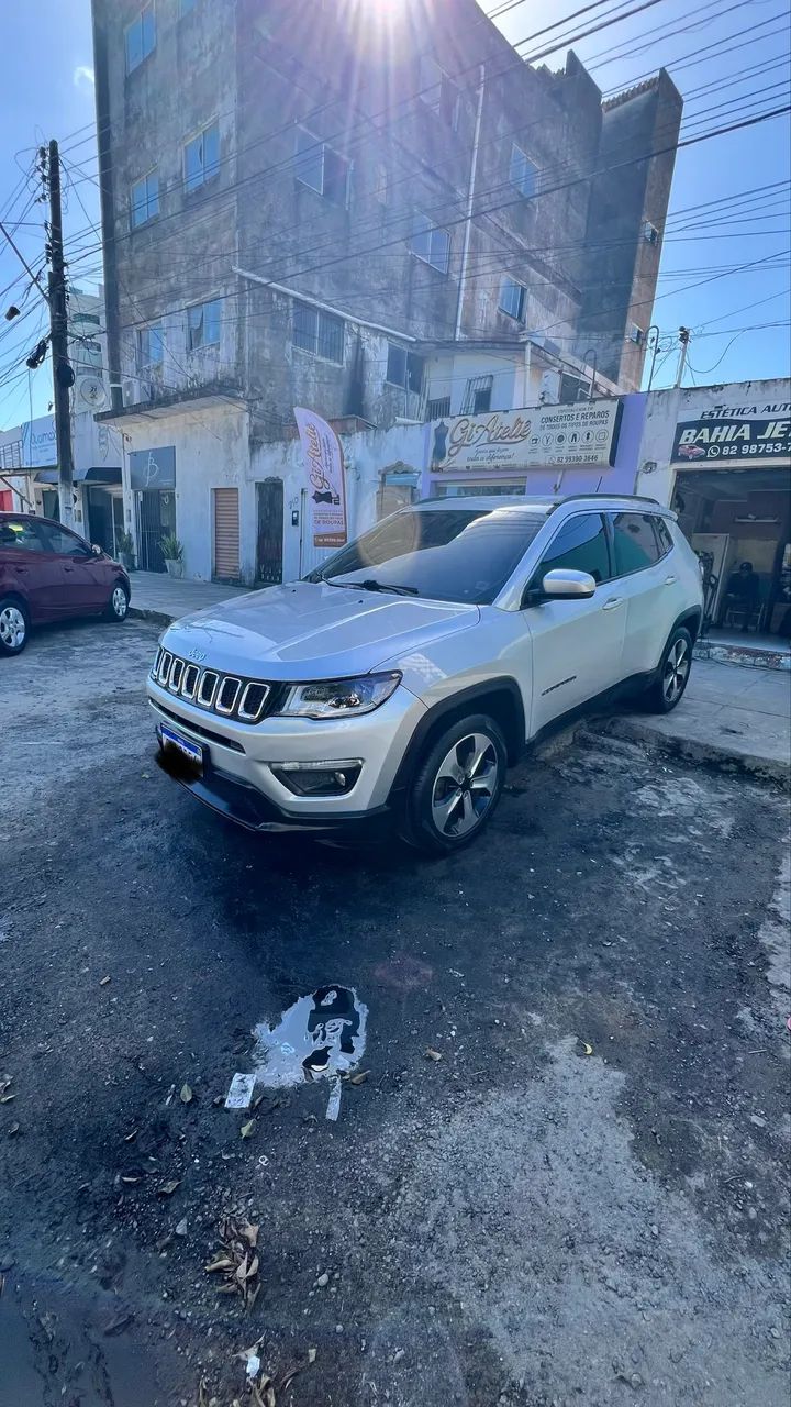Jeep Compass 2.0 16V FLEX LONGITUDE AUTOMÁTICO 2017
