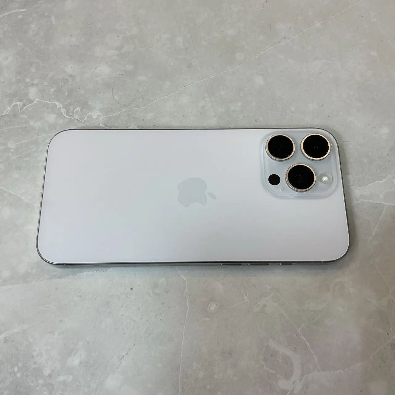 iPhone 16 pro Max  - Foto 2