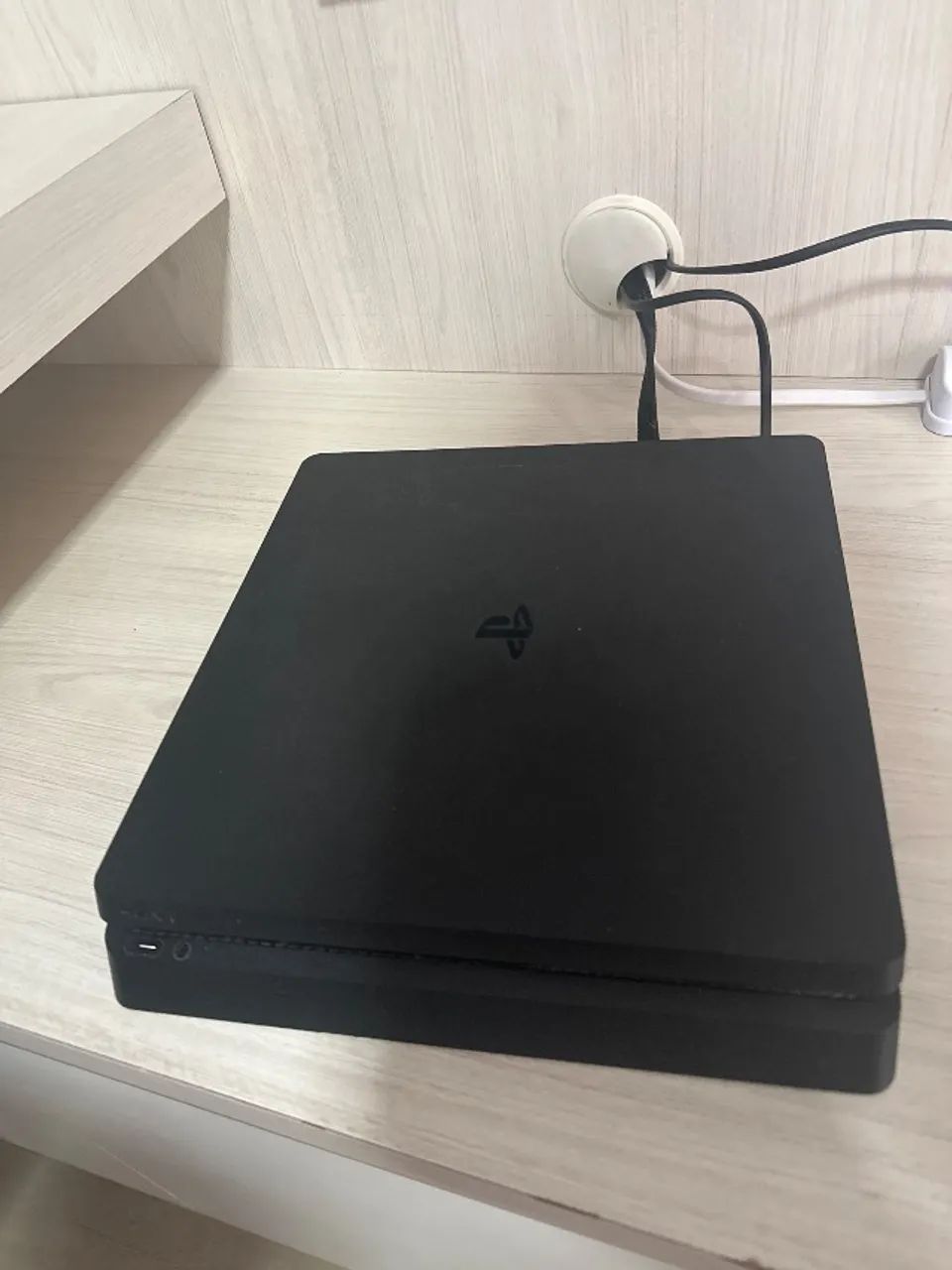 Ps 4 Slim