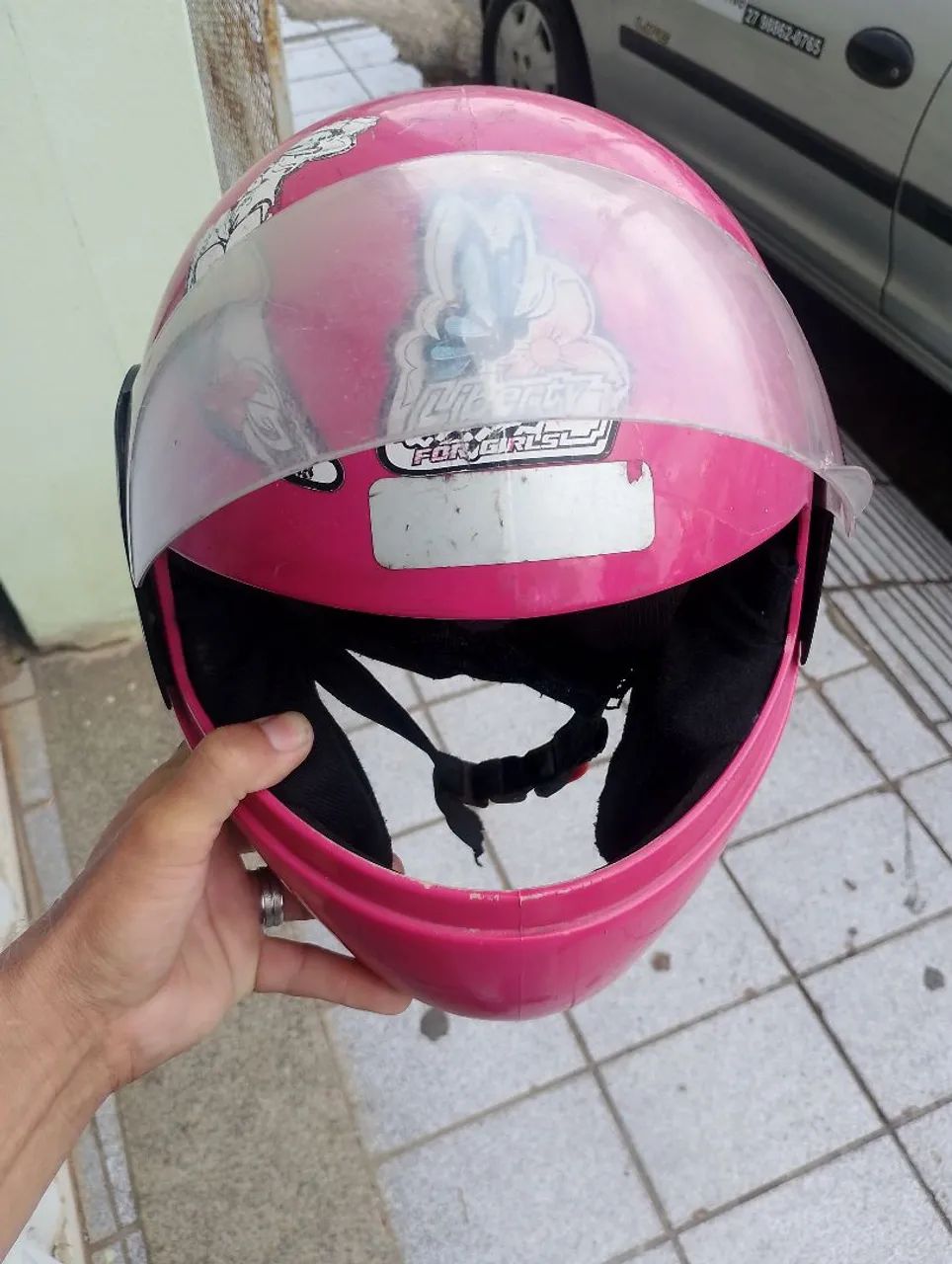 Capacete barato. - Foto 2