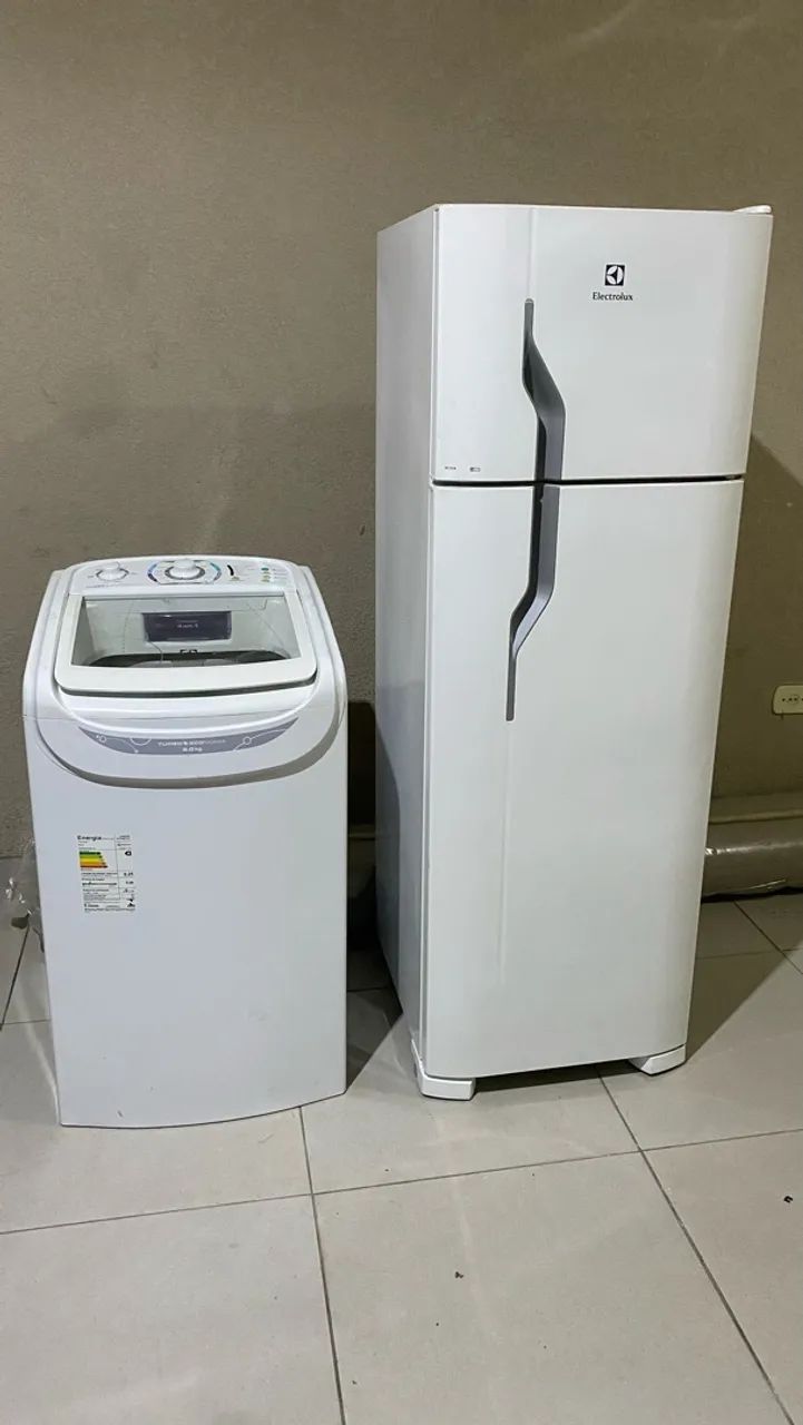 Geladeira e máquina 