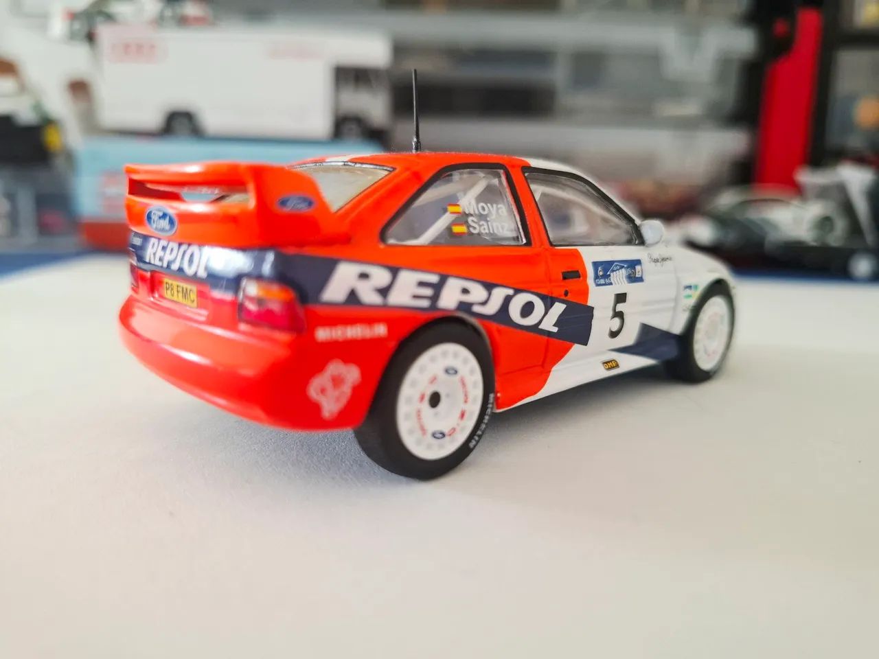 Miniatura Ford Escort WRC escala 1:43 Espetacular!!! - Foto 5