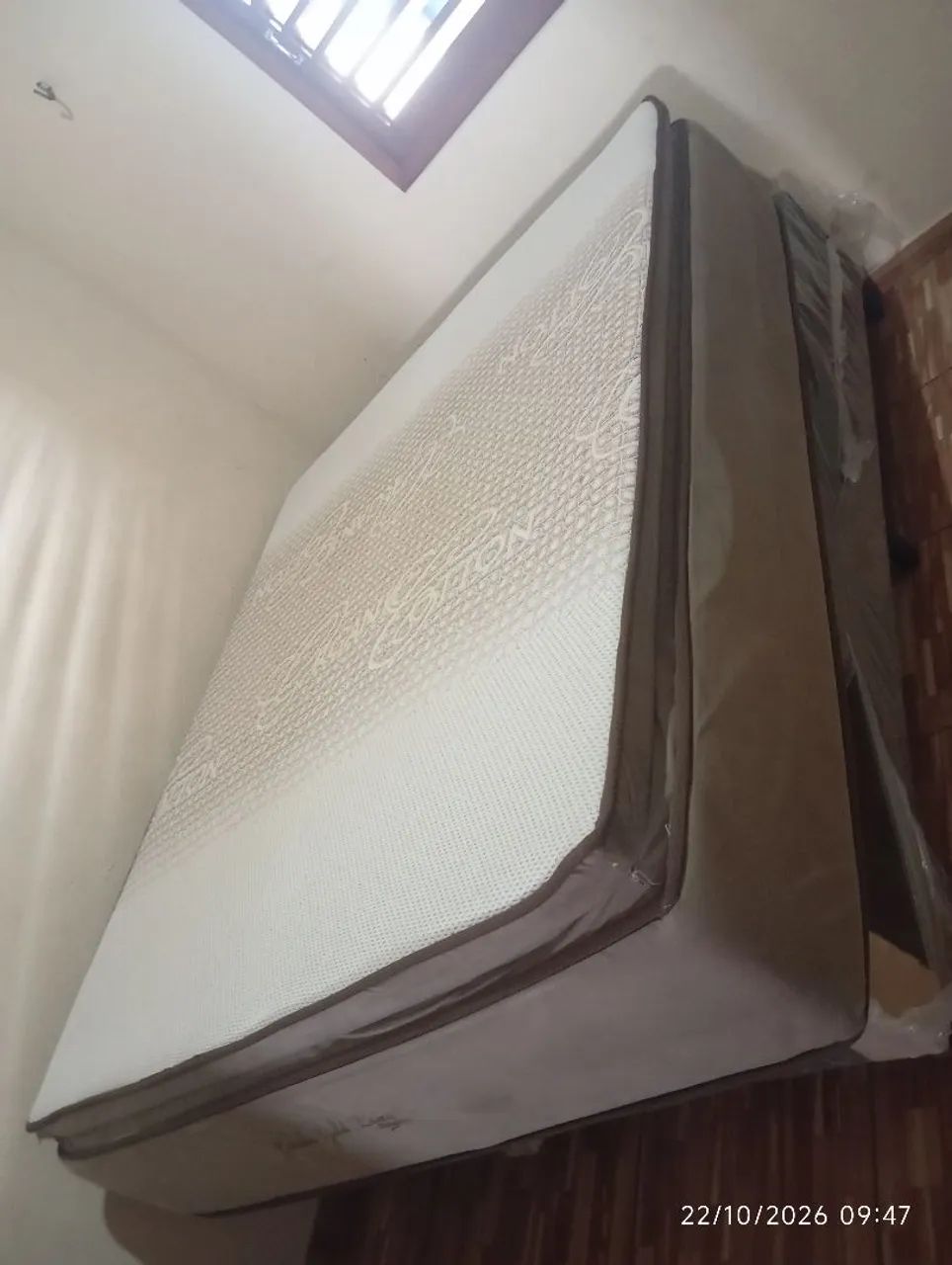 Cama Queen