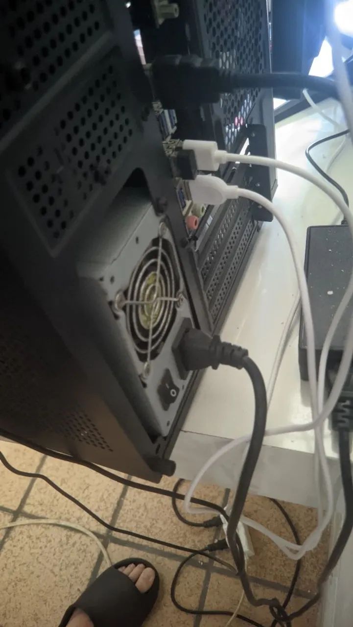 fonte seasonic 300w 80plus original - Foto 4