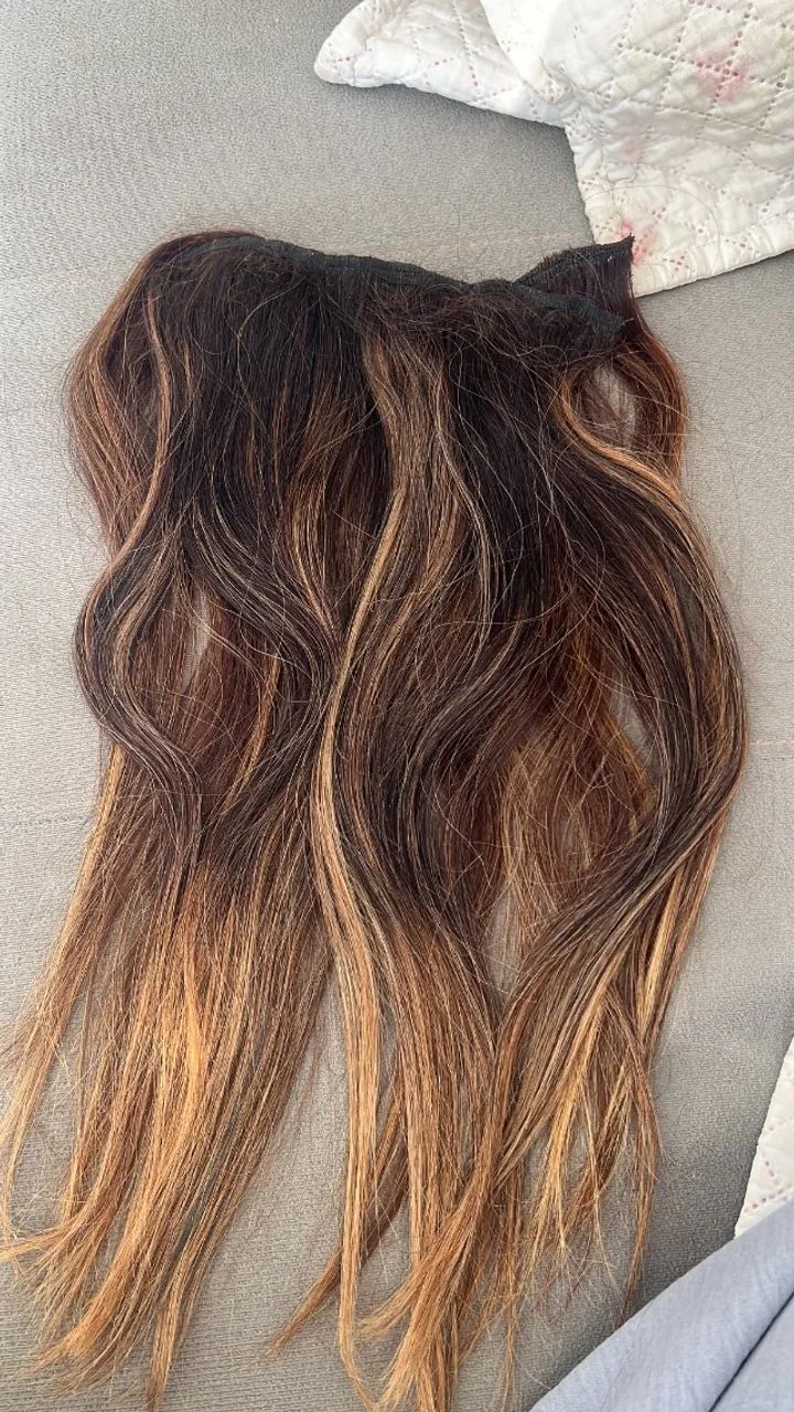Cabelo- Mega hair 