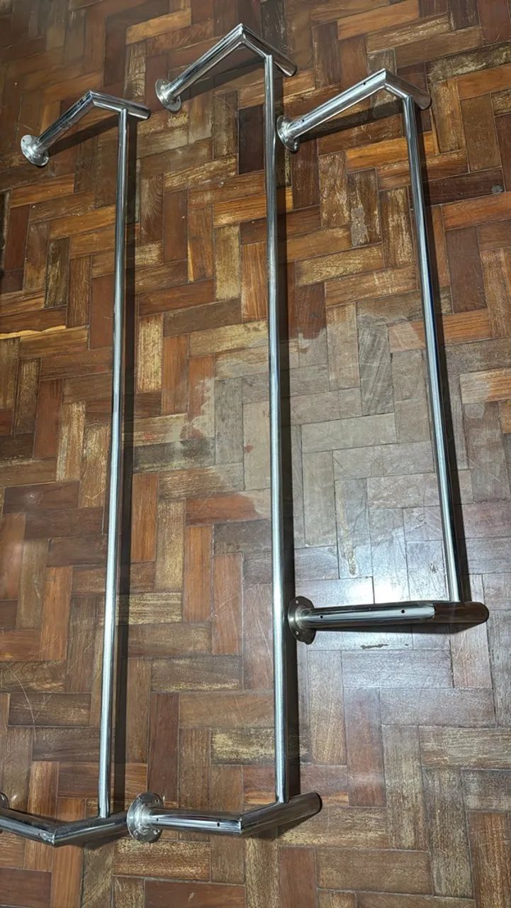 Araras suspensas 
