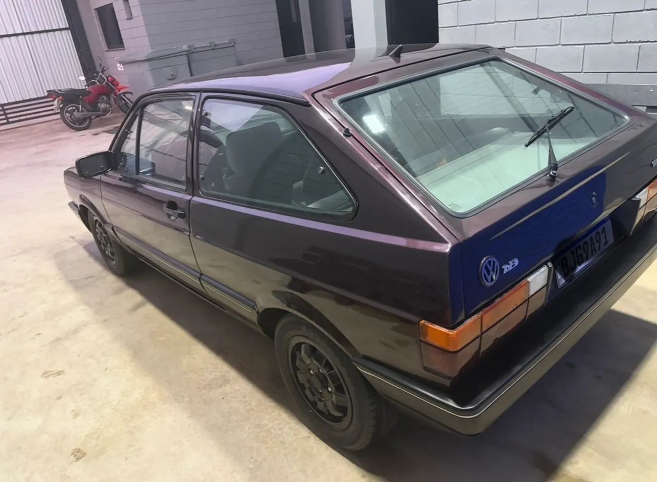 Volkswagen Gol 1992 photo 2