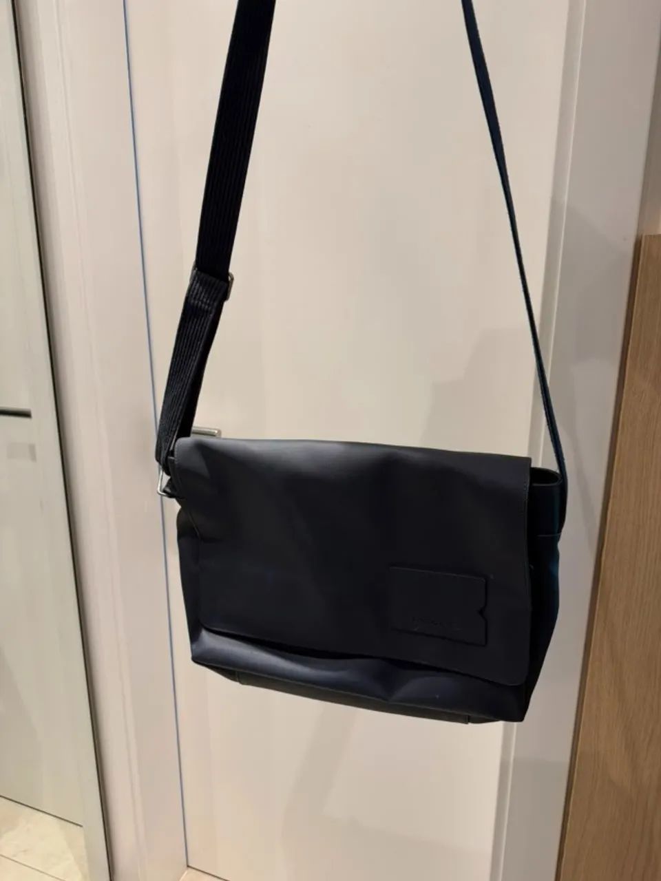 Bolsa Lacoste Original Transversal / Messenger Azul-Marinho - Foto 2