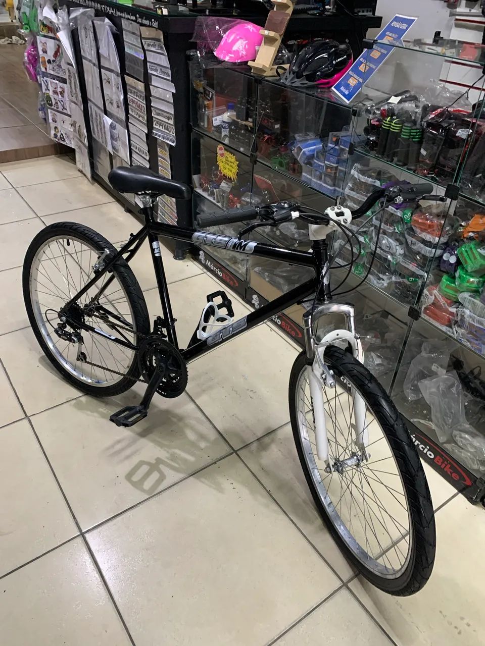 Bicicleta aro 26  Preta Gts ! 