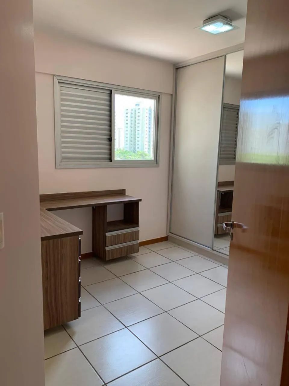 APARTAMENTO À VENDA - ELDORADO