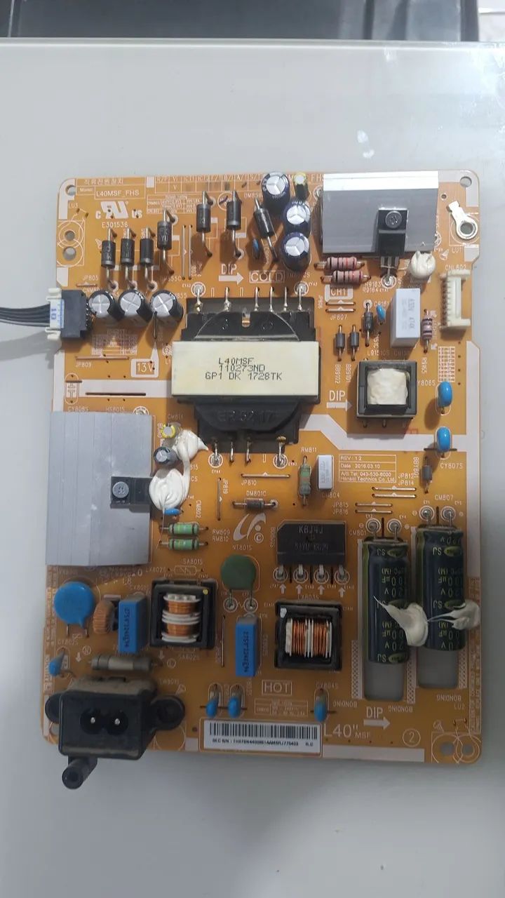 Peças tv samsung smart 40 polegadas a tela quebrou aceito troca tb  - Foto 4