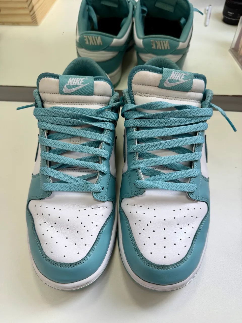 Tenis nike Dunk low retro azul/verde e branco - Foto 3