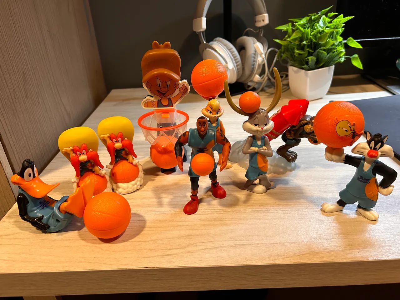 Coleção de bonecos Space Jam McDonald?s - Foto 4