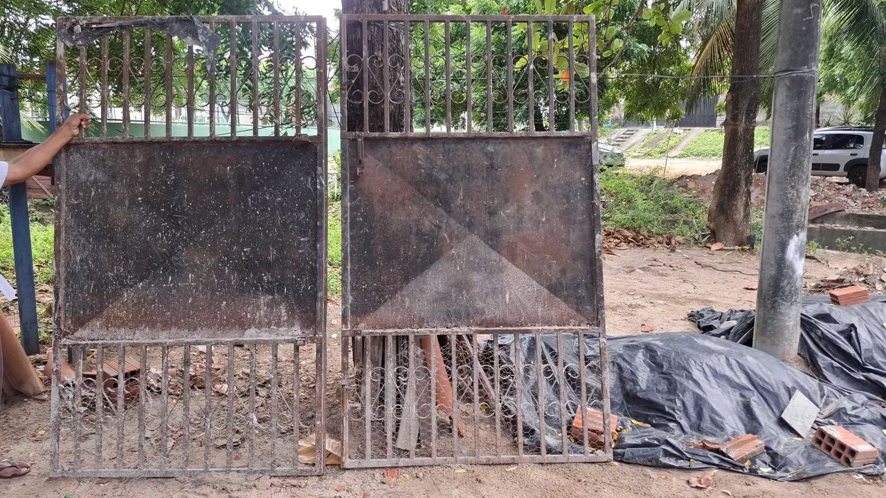 Portão de Ferro Chapado  - Foto 2