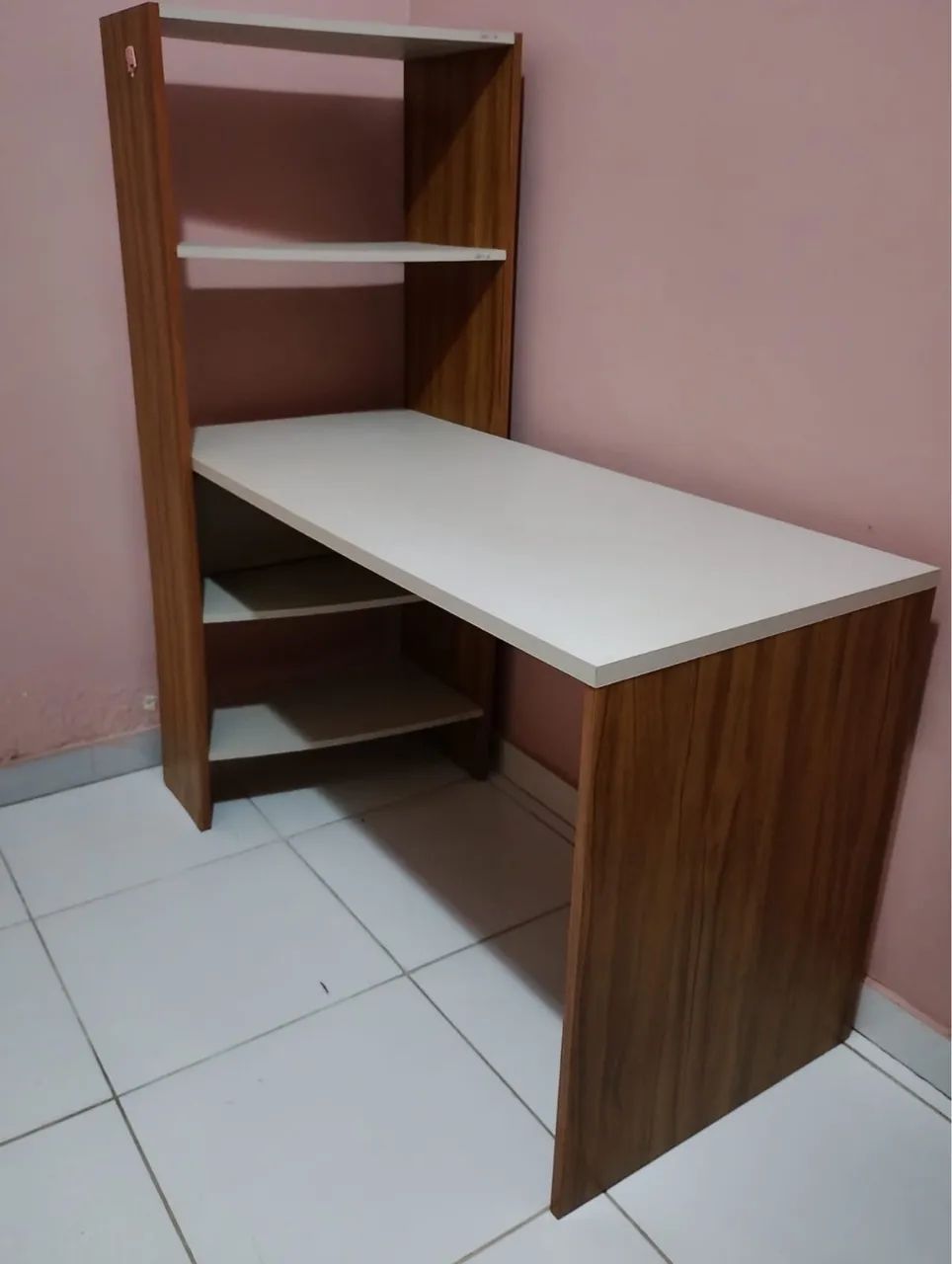 Linda mesa de escritório  - Foto 2