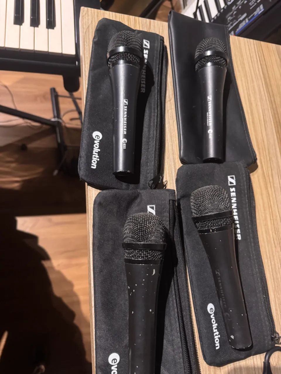 Microfones Sennheiser e835 - 4 unidades