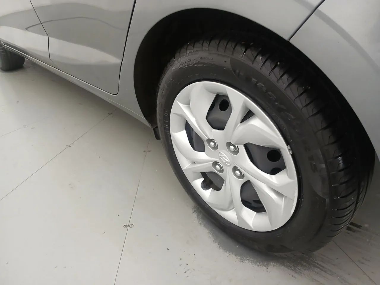 Hyundai HB20 Comfort 1.0 Flex 12V Mec., foto 12 de 18