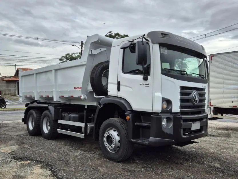 VW 31280 Traçado Com Caçamba de 12m3 - Ano 2016 - Foto 3