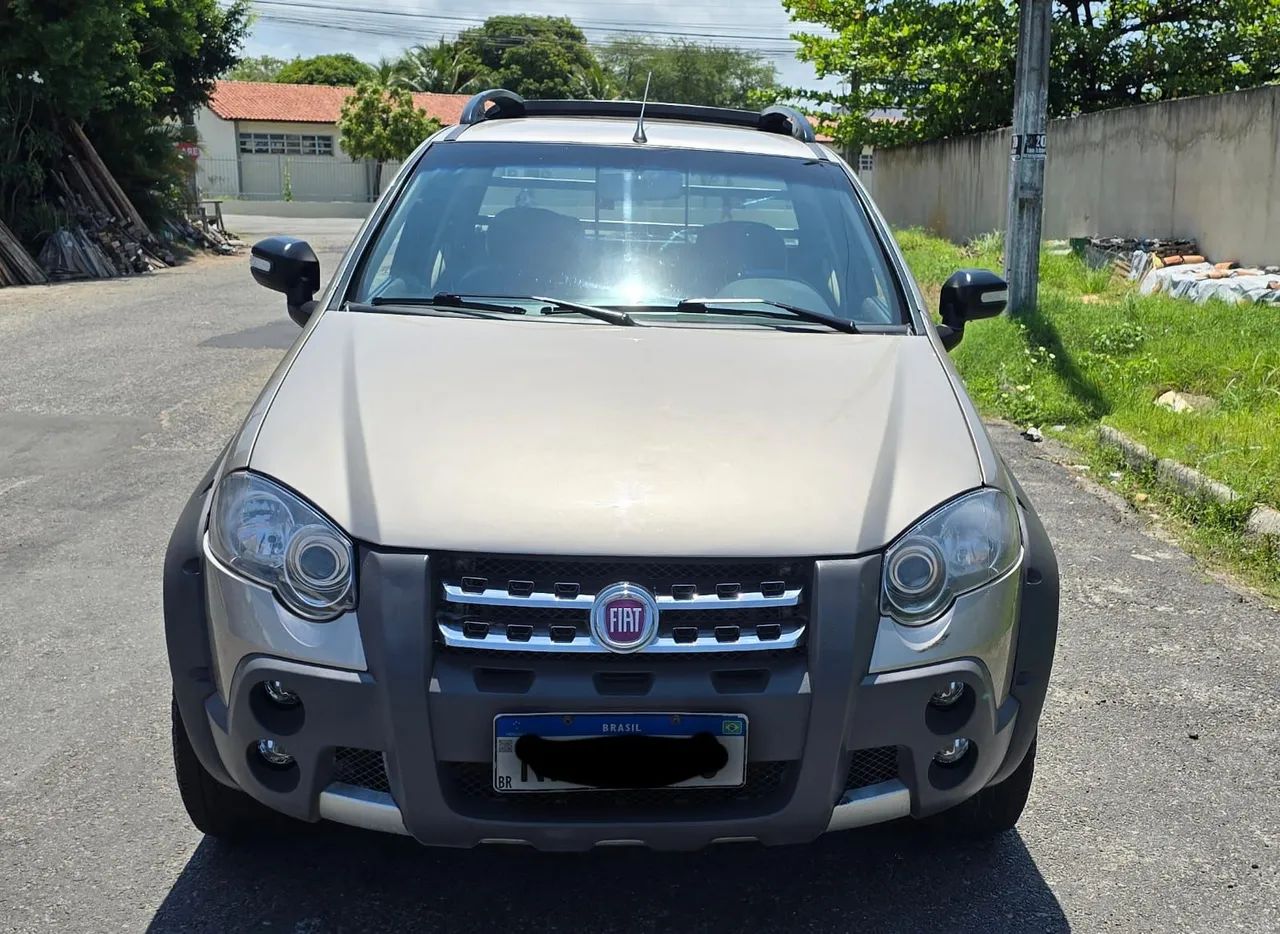 Fiat Strada Adventure1.8/ 1.8 Locker Flex CD 2012 - Foto 4