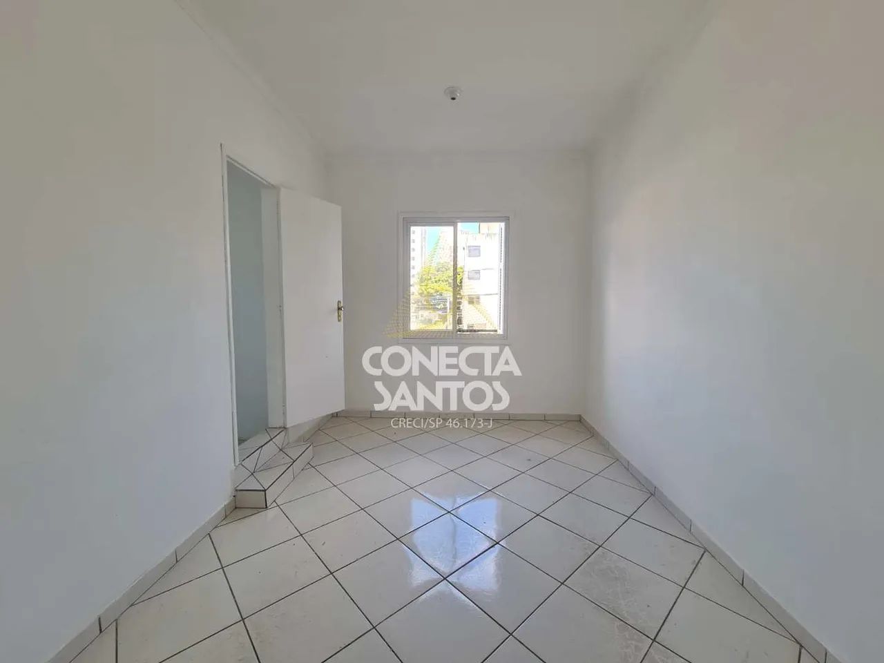 Conjunto com 2 salas no Macuco, Santos, Cod: 2161
