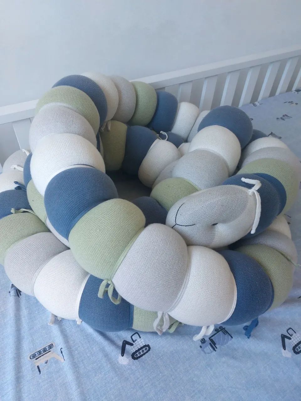 Protetor para cama centopeia gigante  - Foto 2