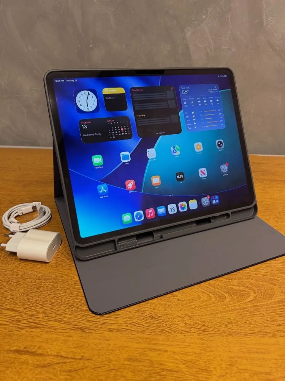 iPad Air M3 13 Polegadas ( 5G + Wi-Fi ) Oportunidade!