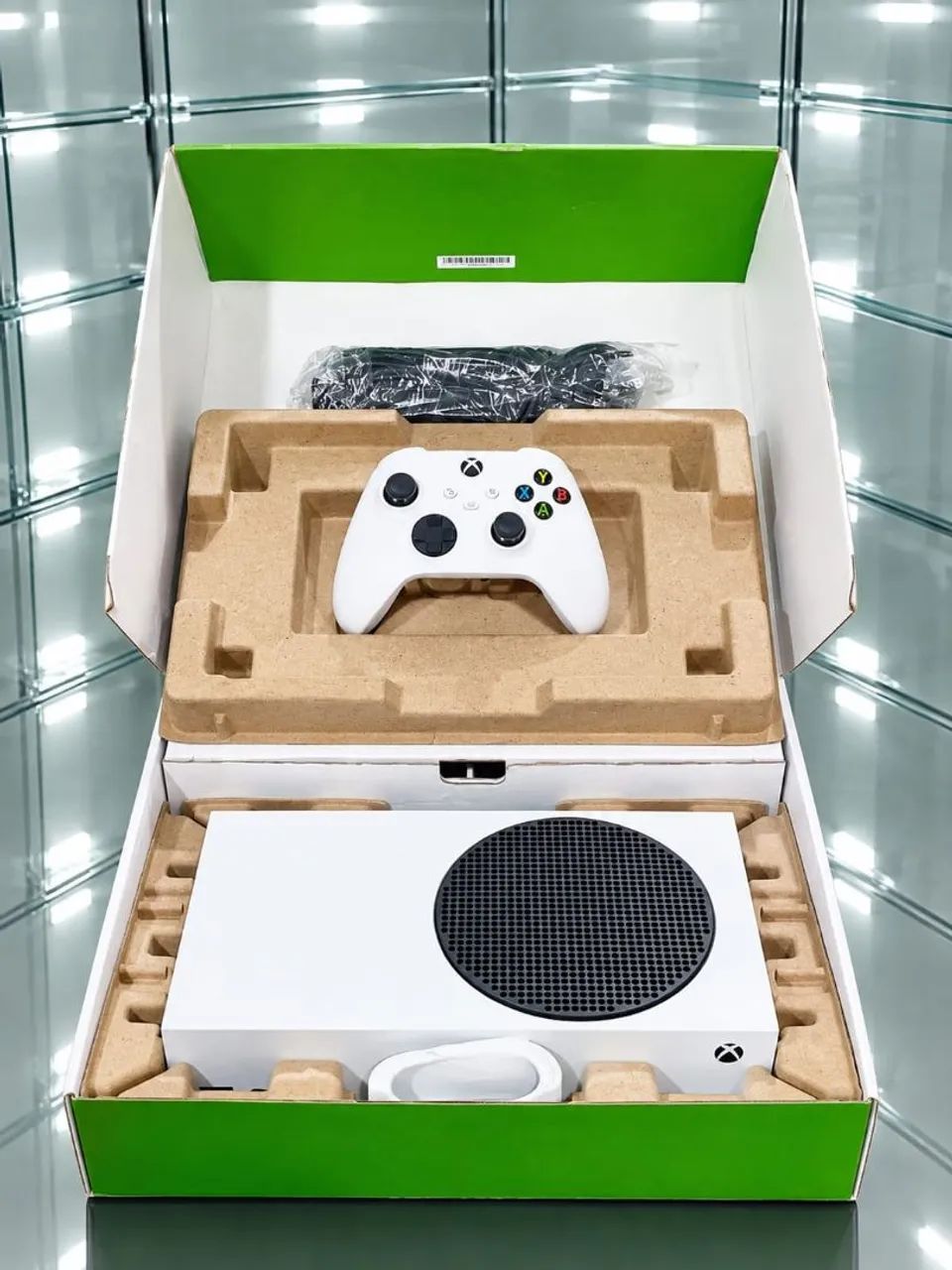 ? Xbox Series S ? Completo e com Caixa - Foto 4