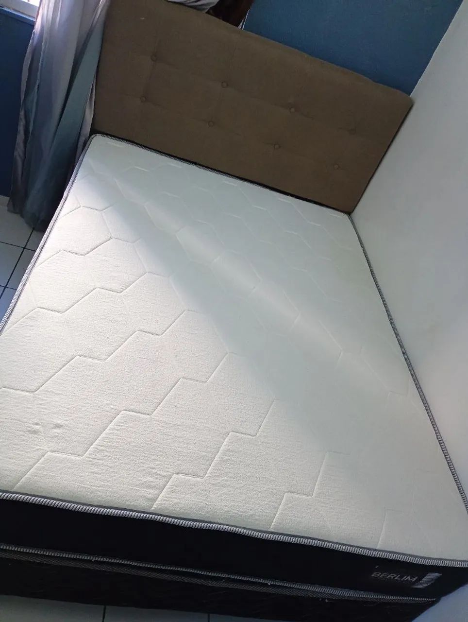Vendo um colchao com 2 meses de uso - Foto 3