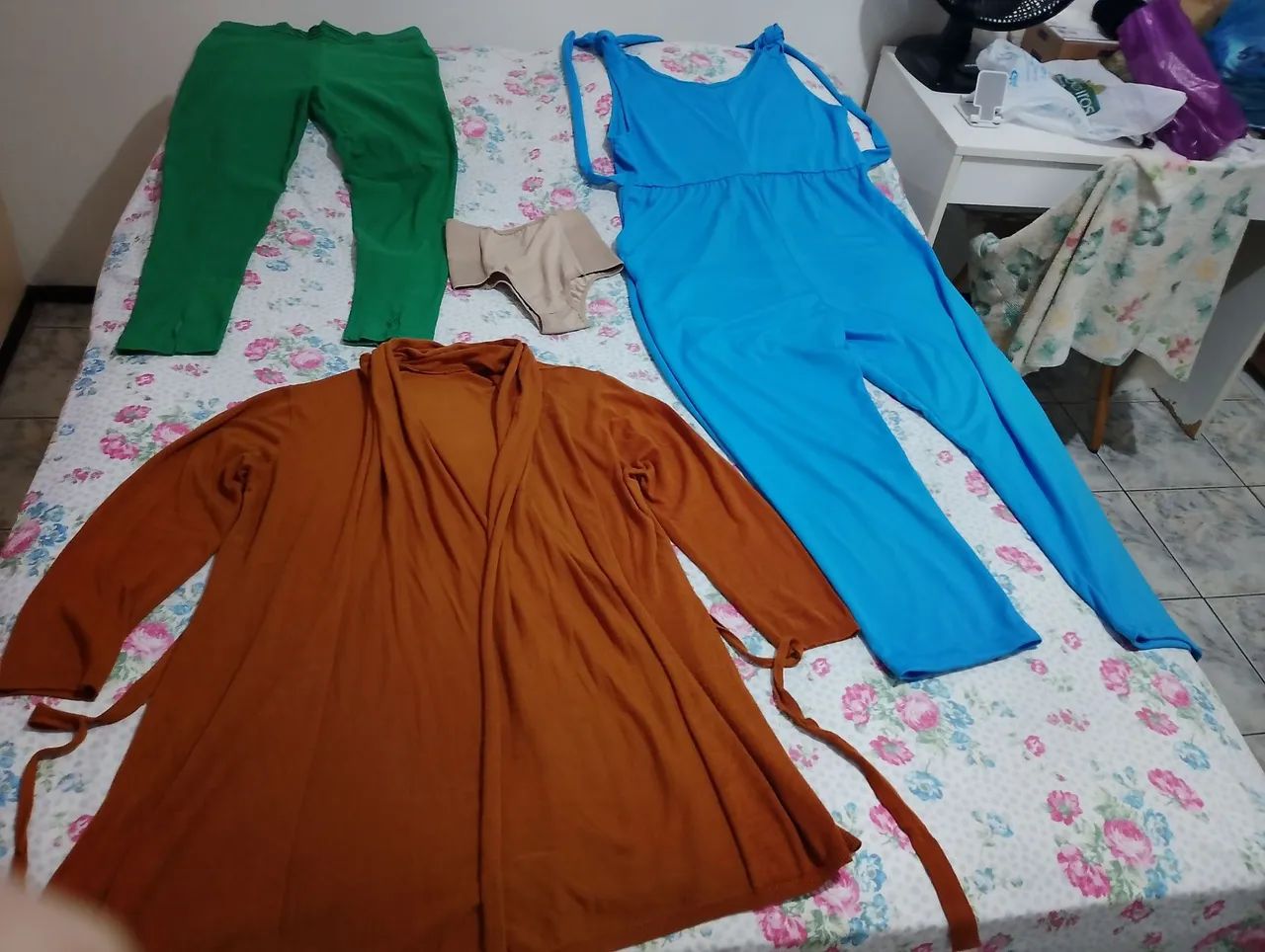 Vendo linda peça  - Foto 2