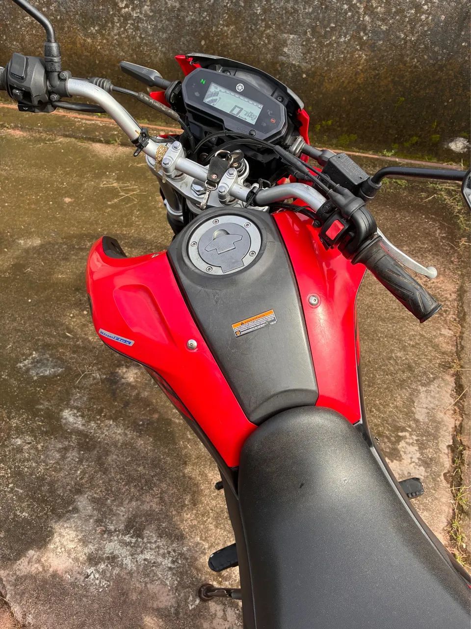 Vendo lander 2023 quitada