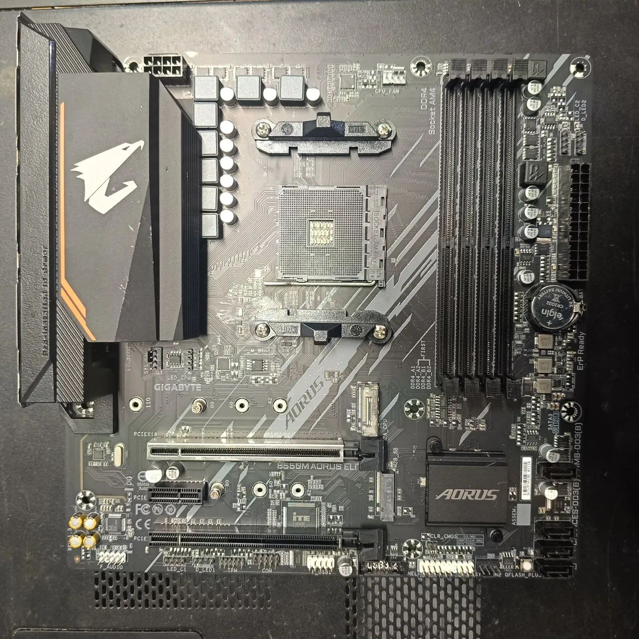 PLACA MÃE B550M AORUS ELITE 