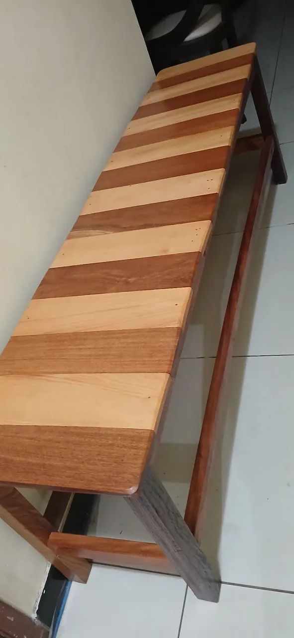 Banco de madeira  - Foto 2