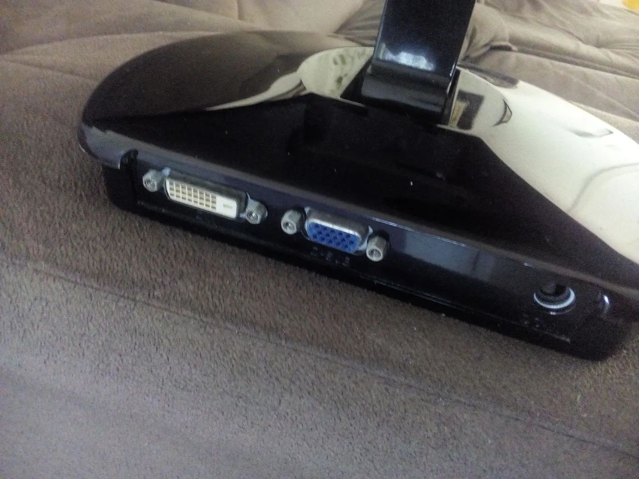 Monitor de 20 AOC - Foto 2