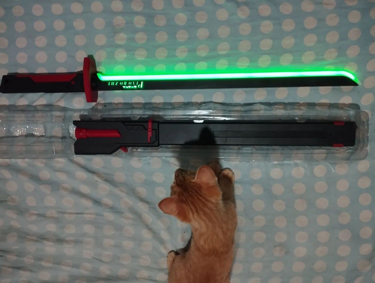 Espada de brinquedo LED - Foto 5