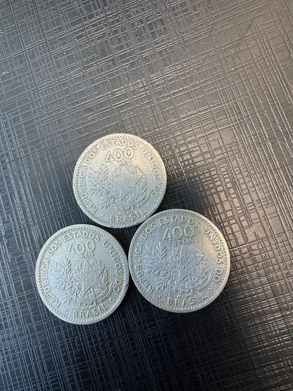Moedas antigas - 400 e 200 réis