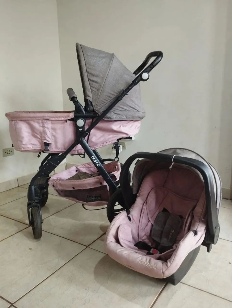 Carrinho de bebê Cosco - Foto 2