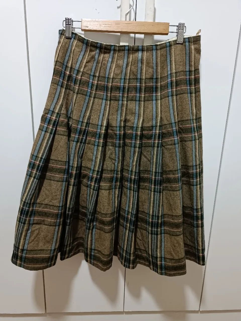 Saia midi Granderath.  Marca alemã 