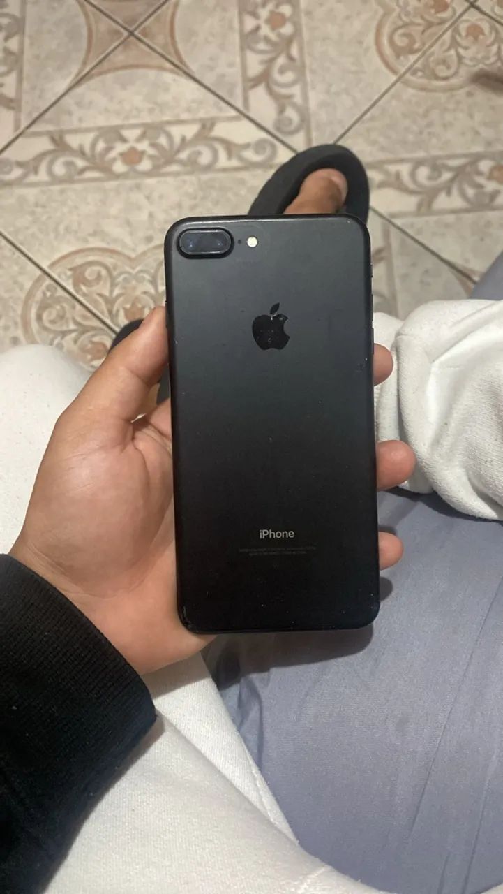 Vendo iPhone 7 Plus  - Foto 2
